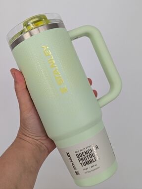 NEW Stanley cup Bottle The Quencher ProTour Flip Straw Tumbler 30 OZ